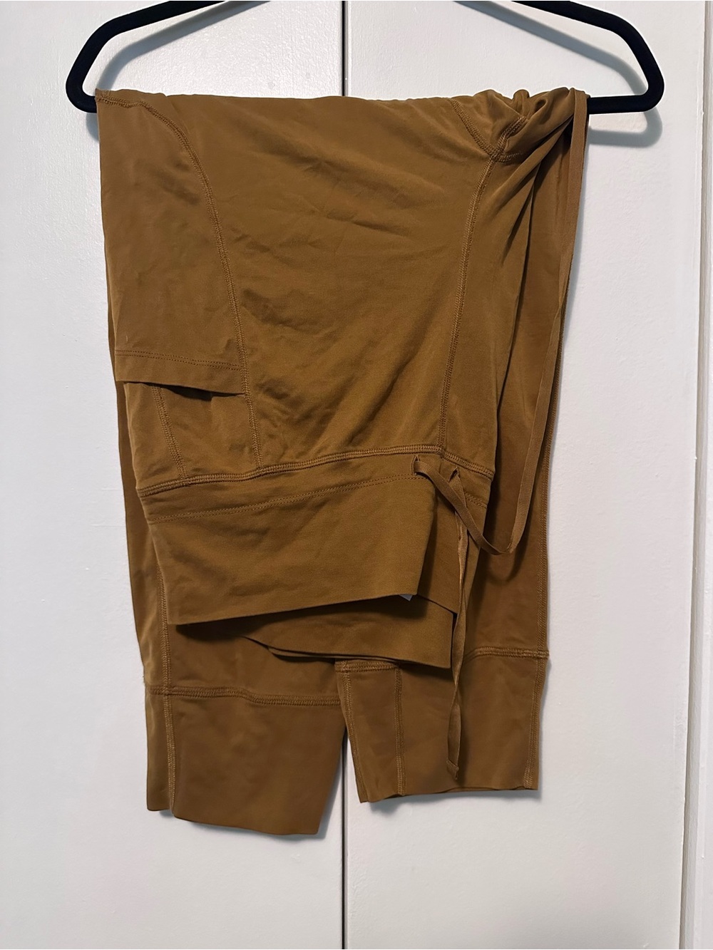 Fabletics Women's Track Joggers in Caramel